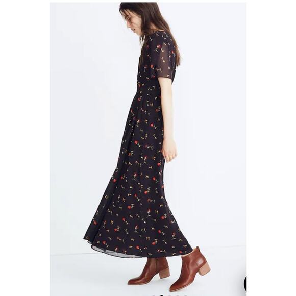 Madewell Tulip-Sleeve Maxi Dress in Sweet Blossoms - Picture 3 of 12